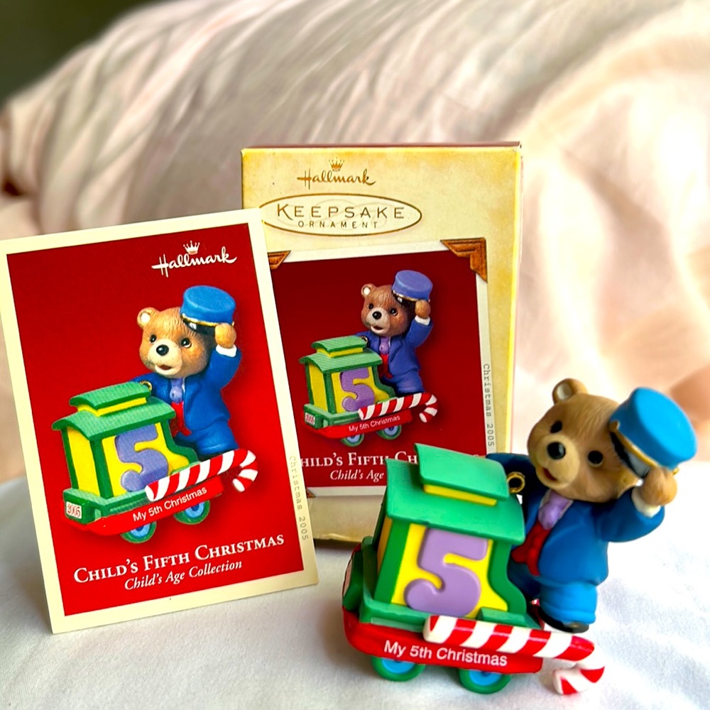 Vintage Hallmark Keepsake Child’s fifth Christmas Train Ornament Dated 2…